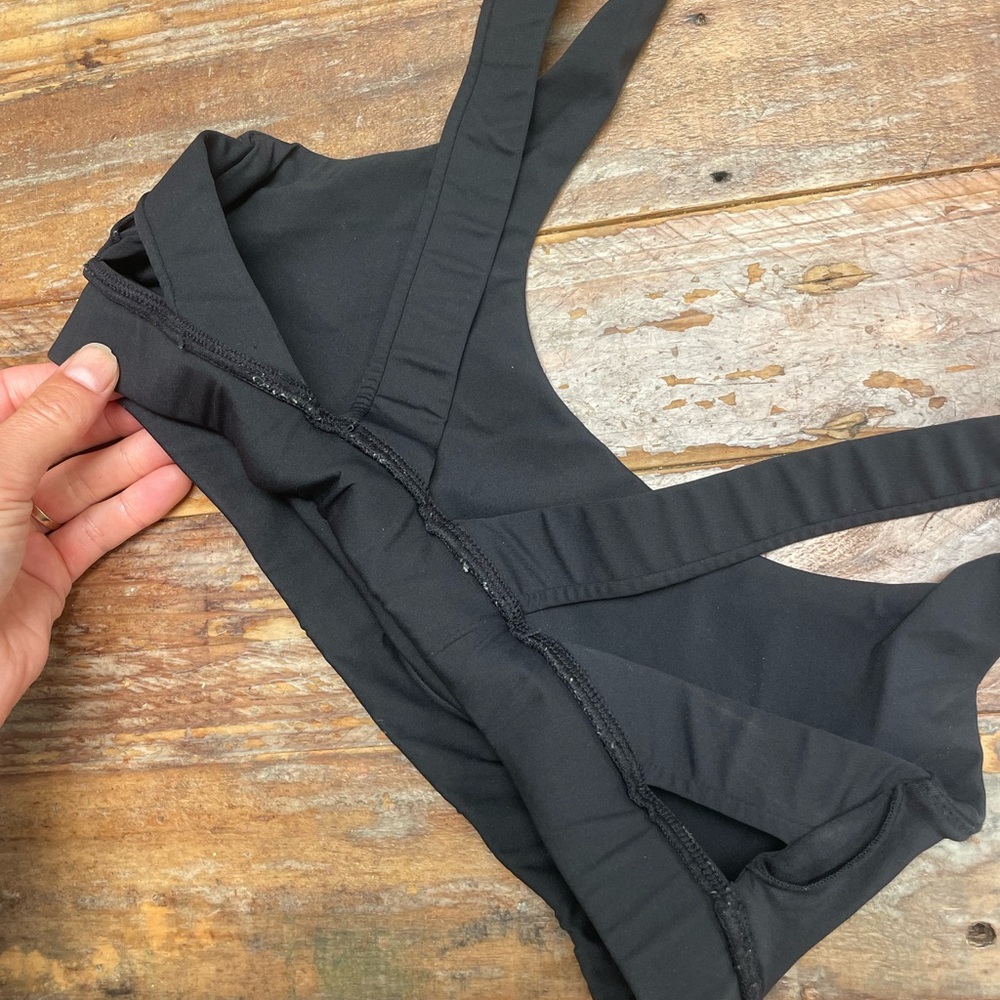Vuori Black Strappy Bikini Top - Picture 3 of 5